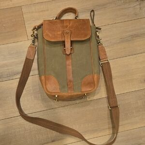 Laptop Bag Wine Bottle Career Stylish Brown and Green Men's Bag